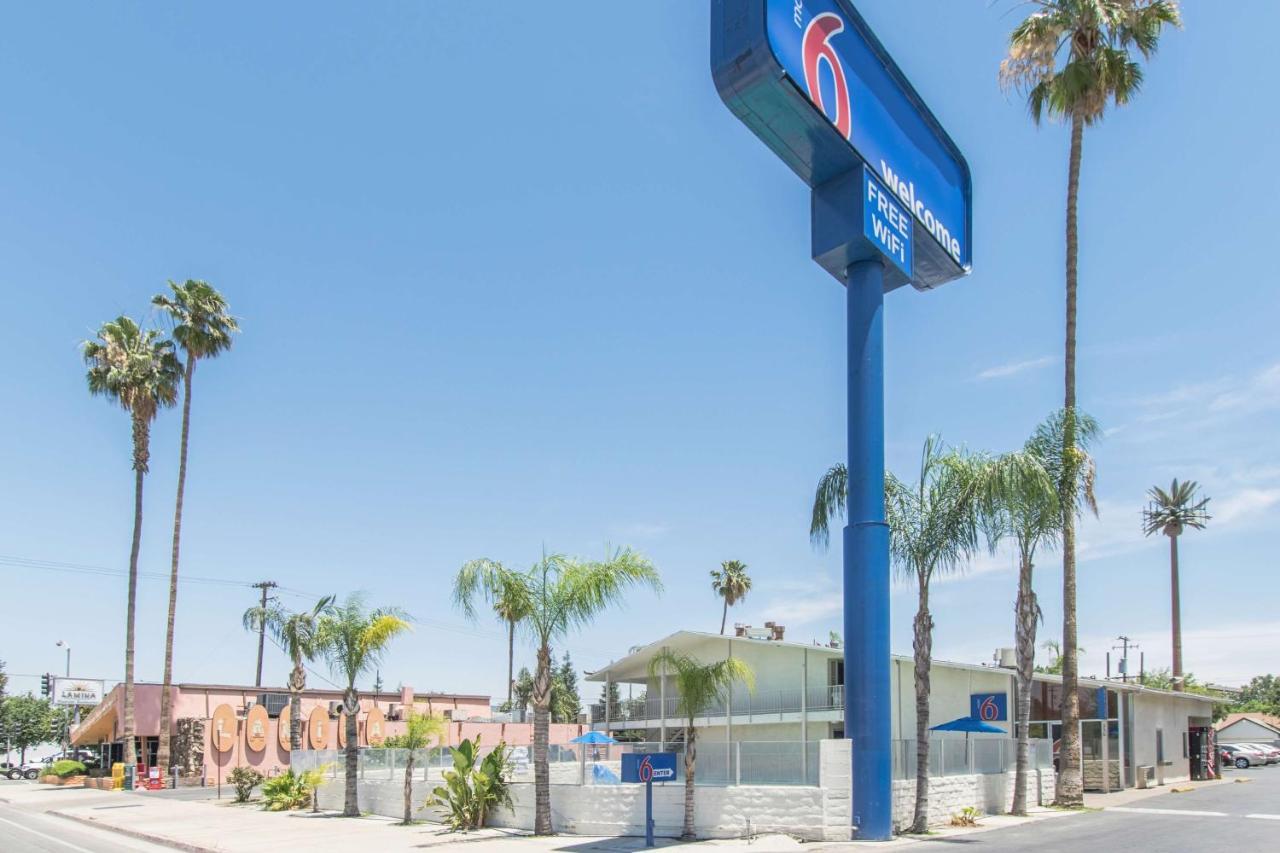 Motel 6 Bakersfield Extérieur photo